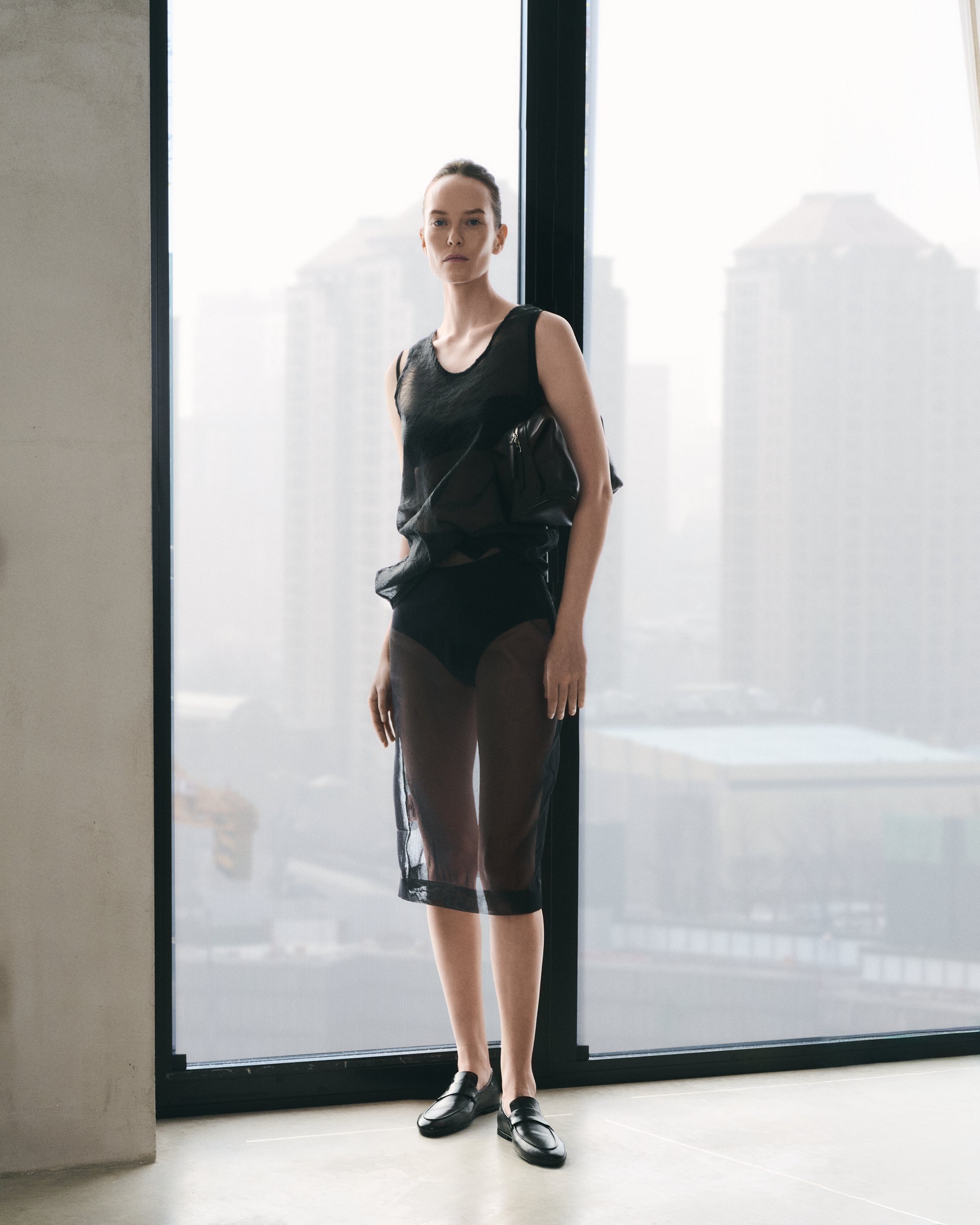 OFFICINE CREATIVE - Women's black leather loafers and handbag