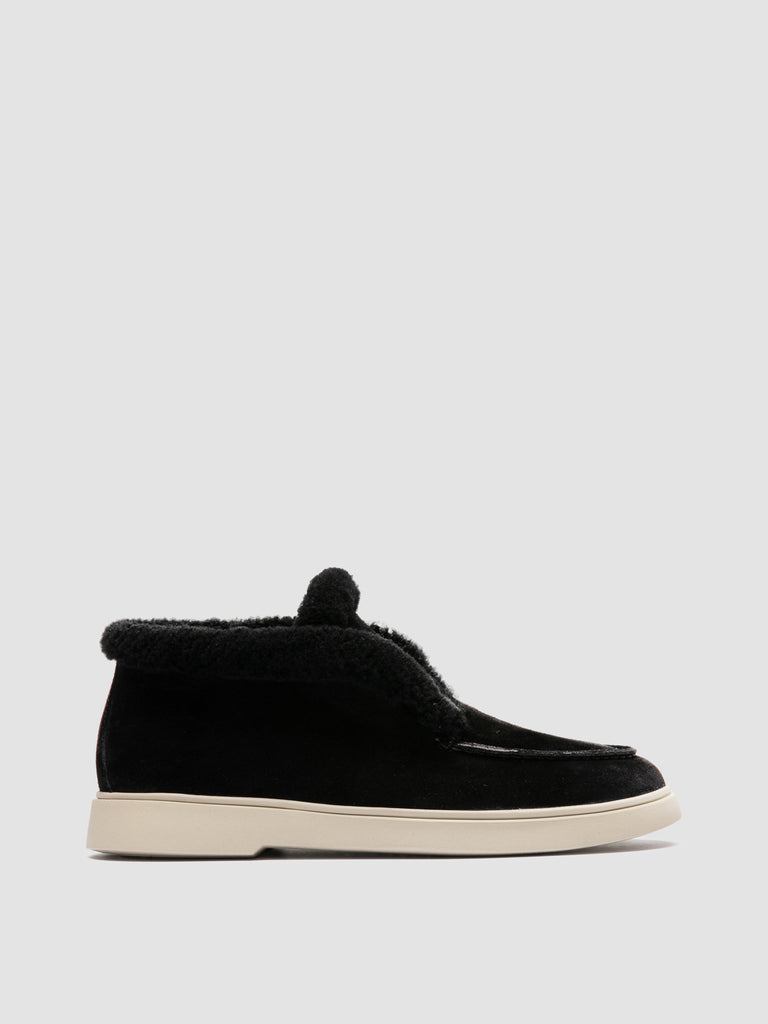 BONES 106 - Black Suede Chukka Boots