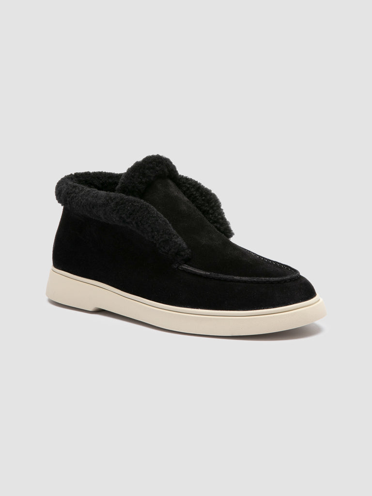 BONES 106 - Black Suede Chukka Boots