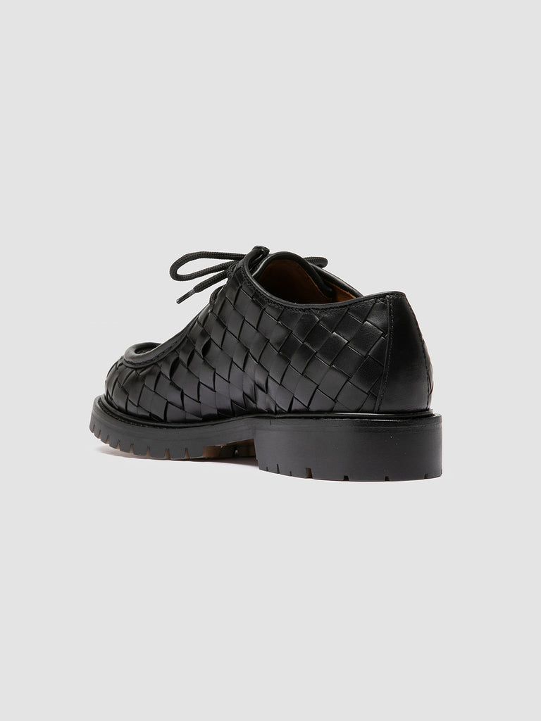 BOSS 015 - Derby in Pelle Nera