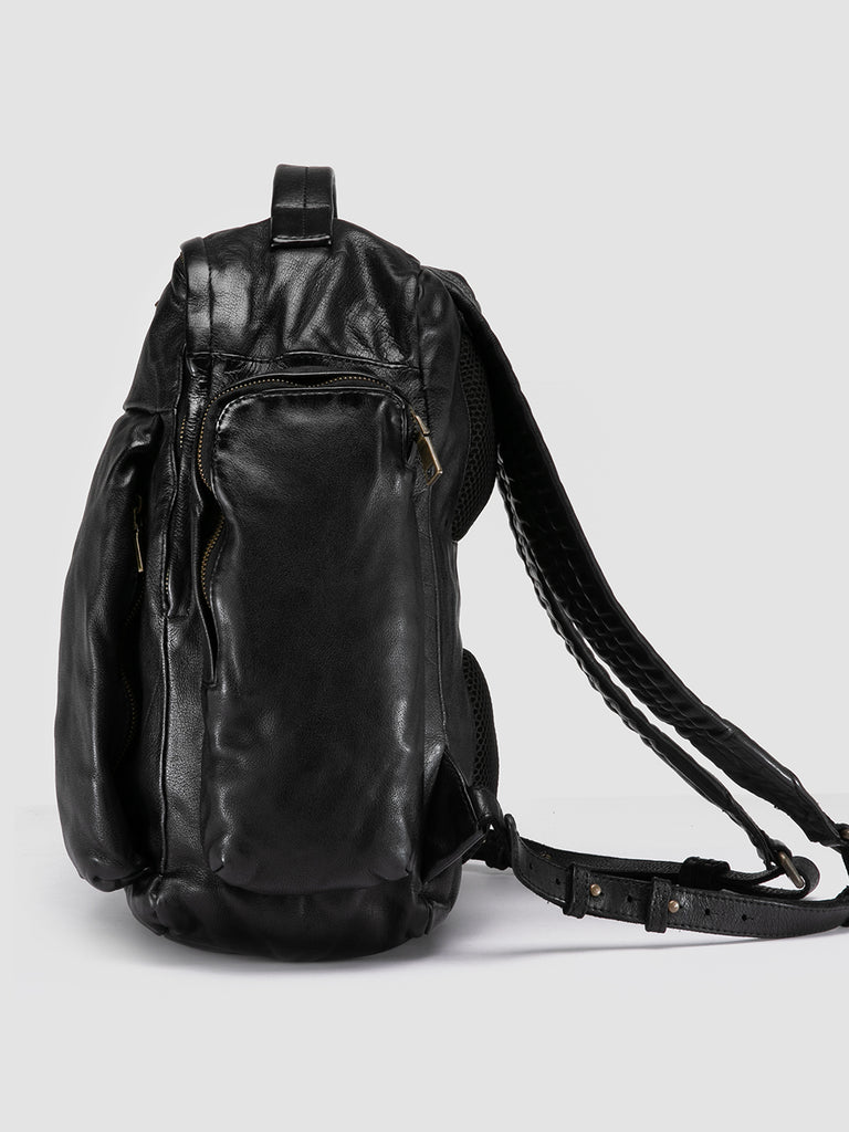 HELMET 047 - Zaino in Pelle Nera