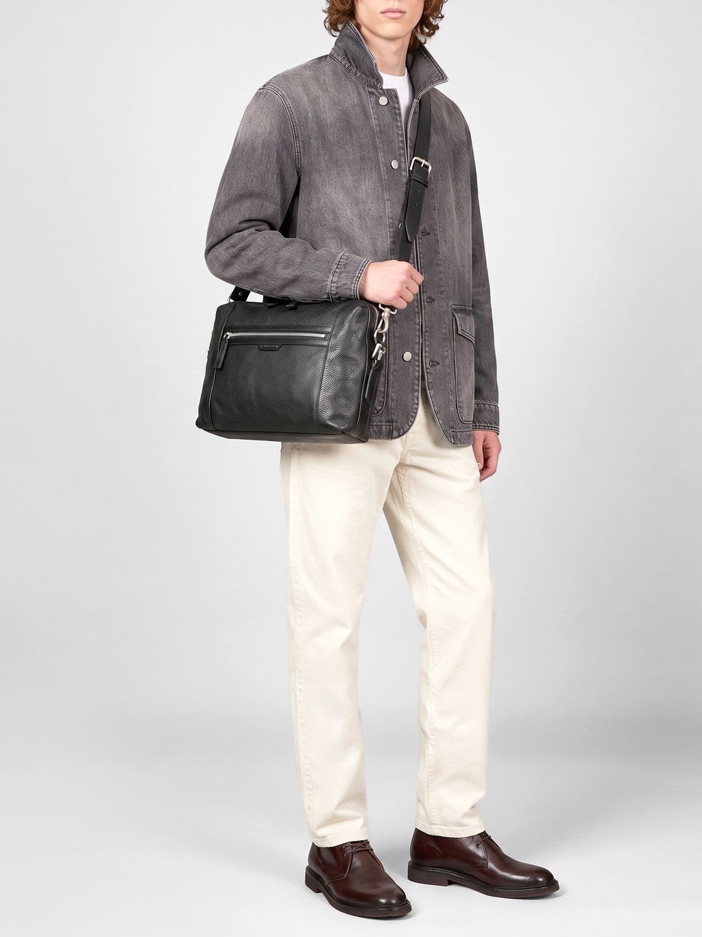 JULES 009 - Valigetta in Pelle Nera - image 2,side view