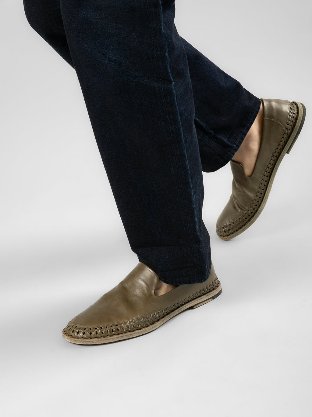 MILES 002 - Black Leather Loafers