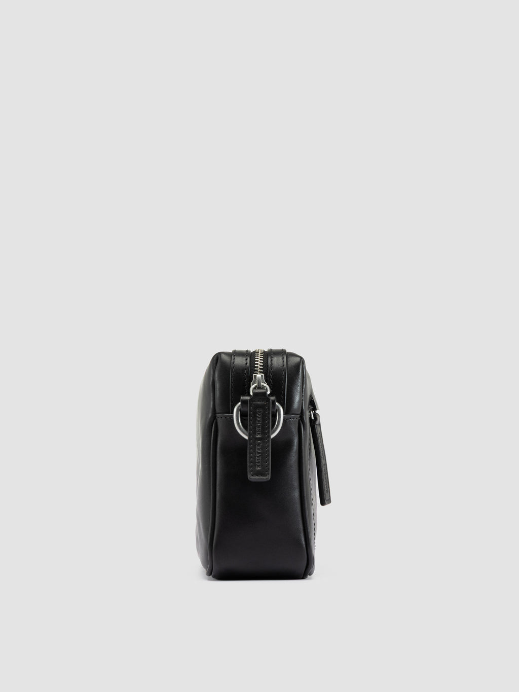 QUENTIN 025 - Black Leather Pounch Bags - image 4,side view