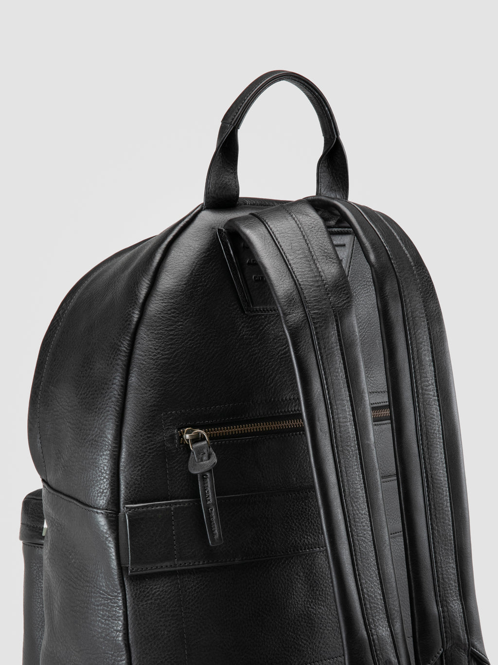 OC PACK 001 - Black Leather Backpack - image 6,side view