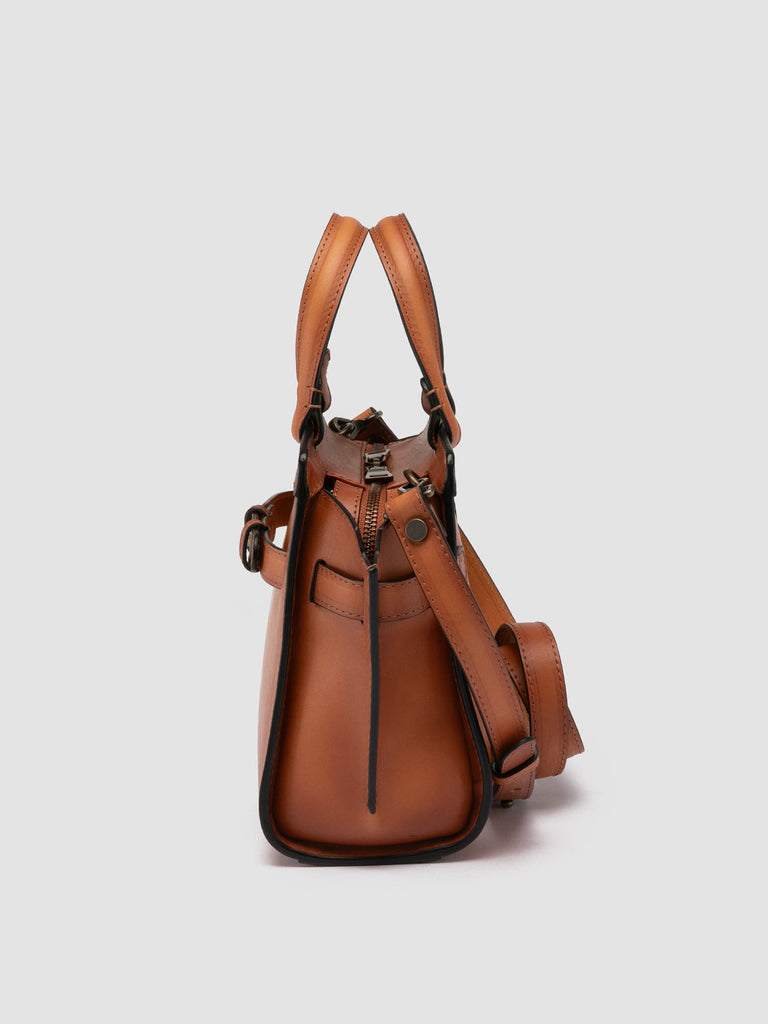 SADDLE 009 - Brown Leather Hand Bag