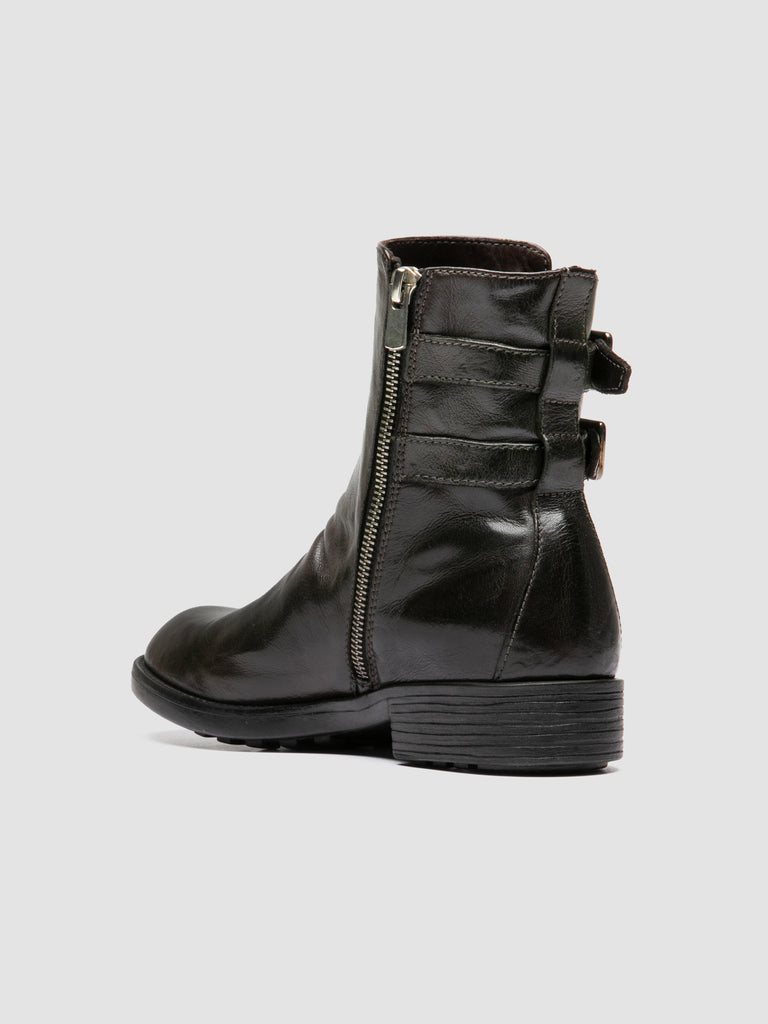 DIARY 114 - Grey Leather Zipped Boots