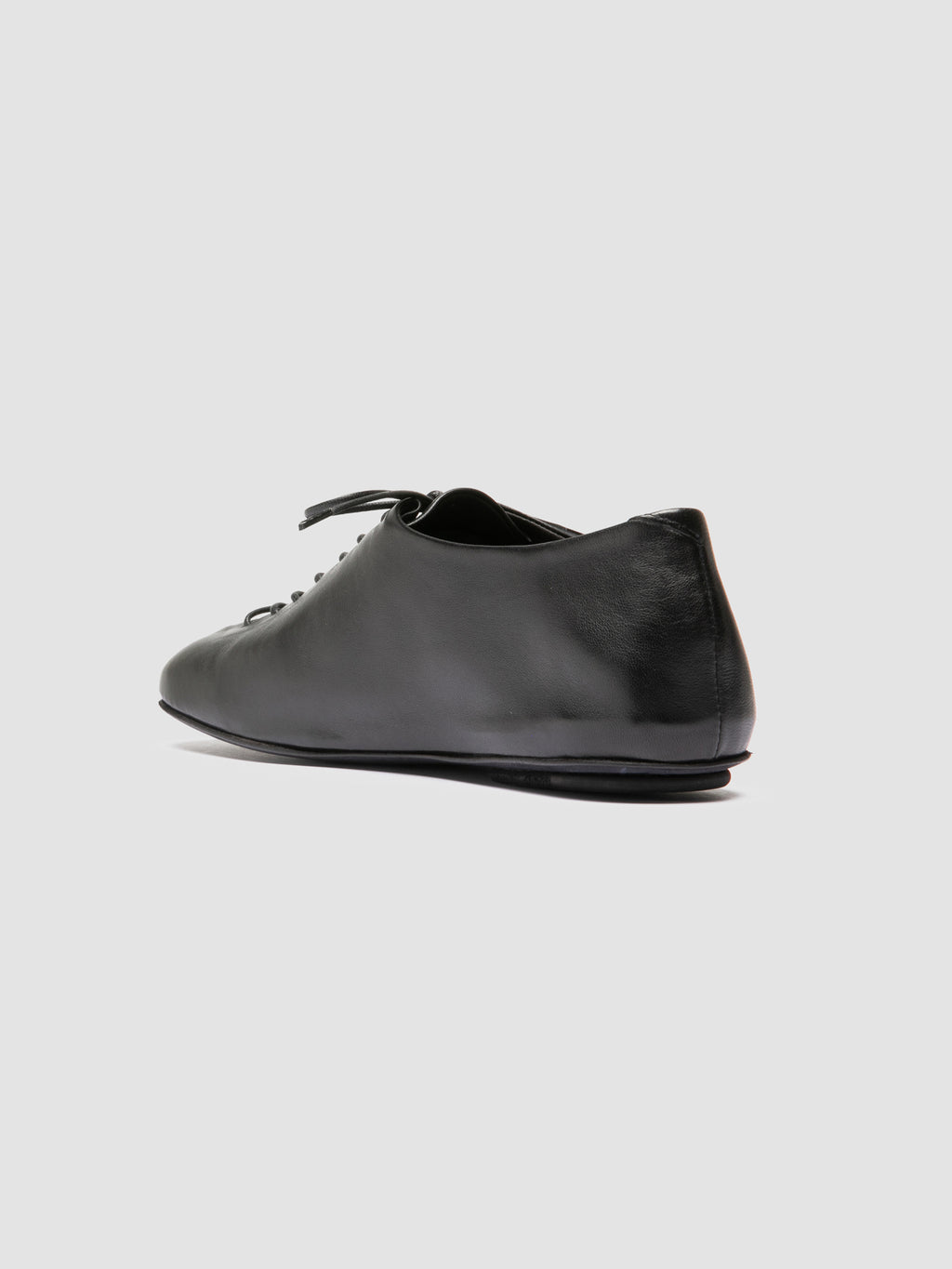 MEREDITH 004 - Scarpe Derby in Pelle Nera - image 4,side view