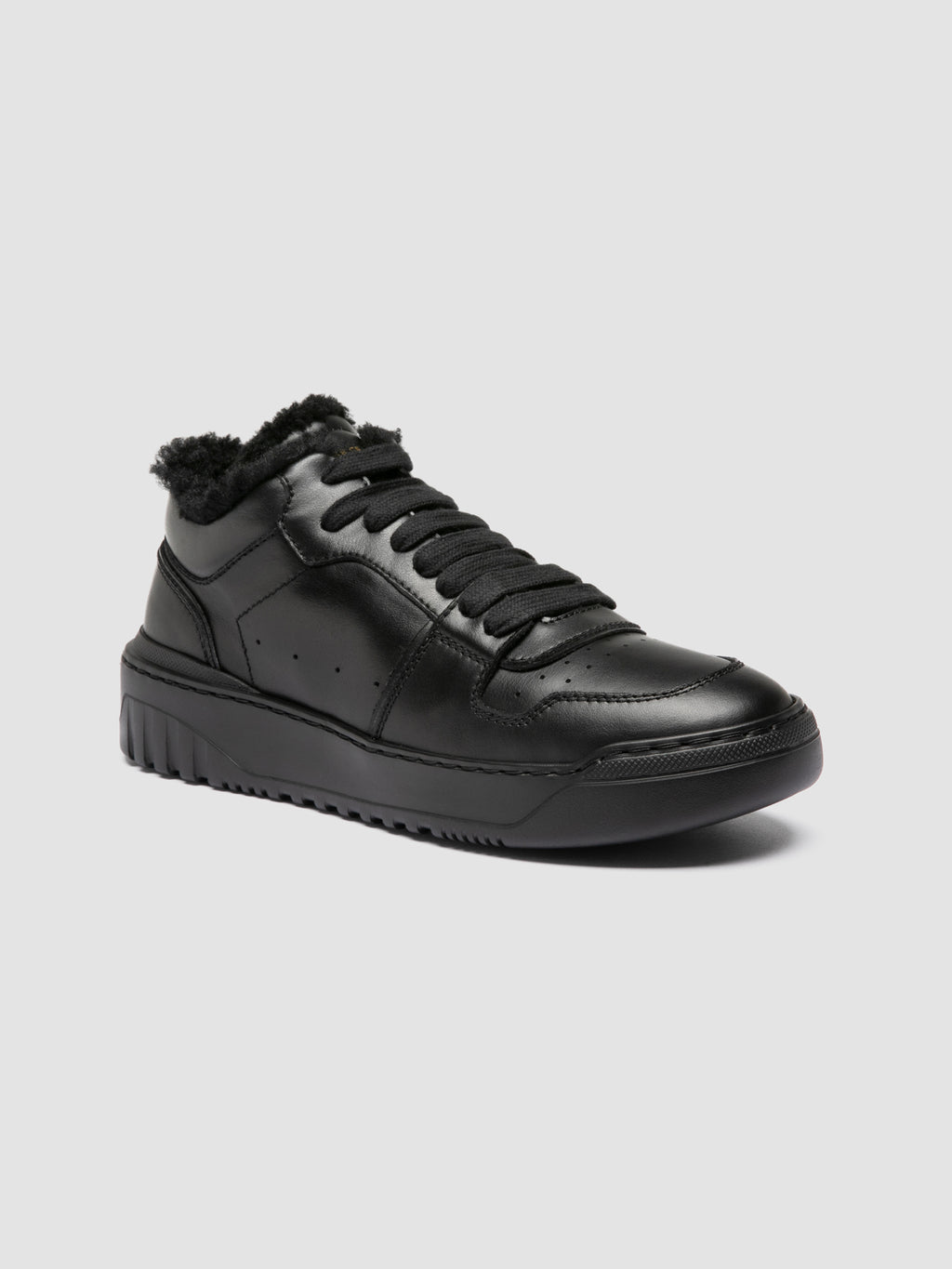 ROCKVILLE 105 - Black Leather Low Top Sneakers - image 3,side view