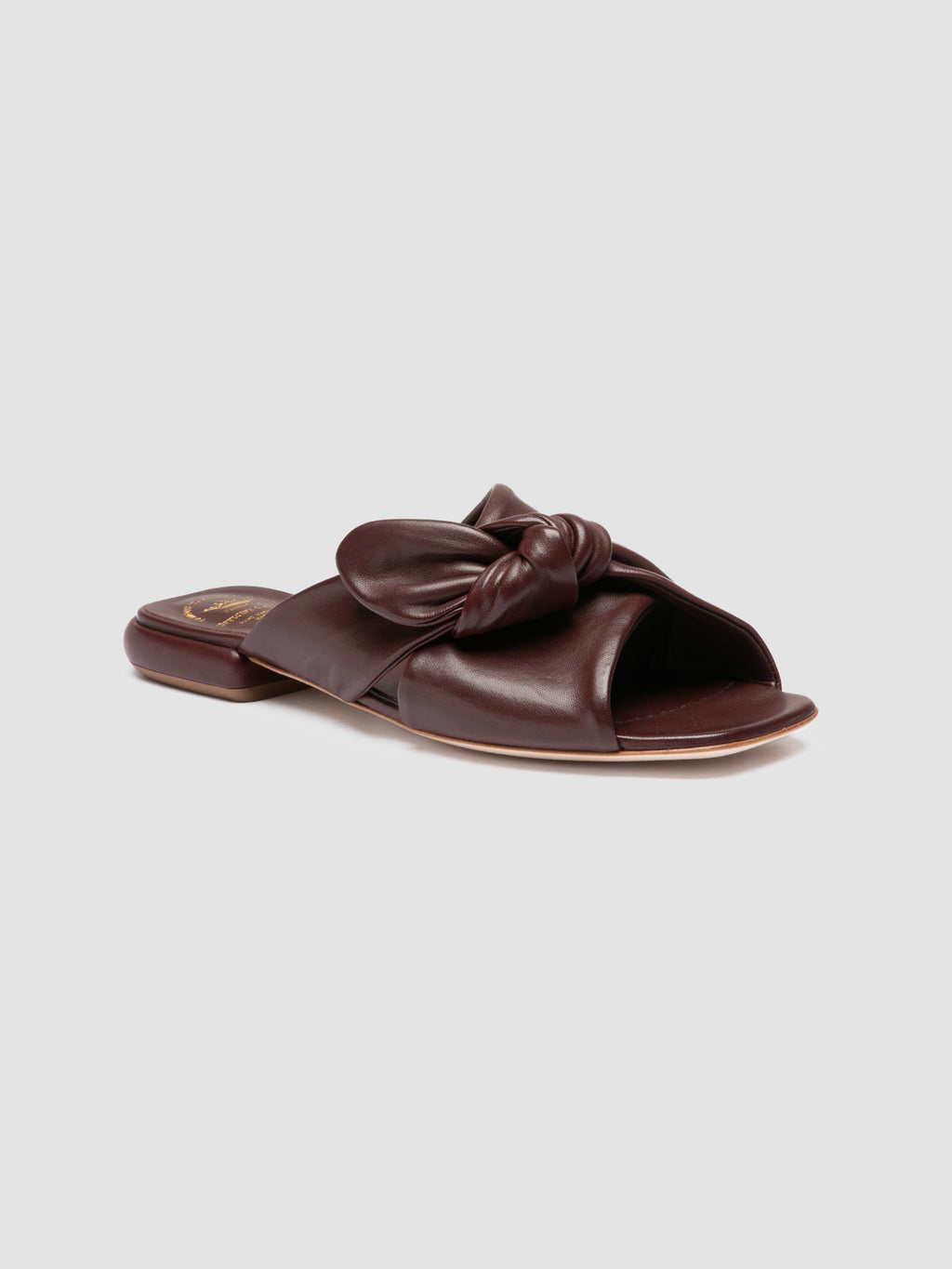 SUKI 007 - Slide in Pelle Bordeaux - image 3,side view