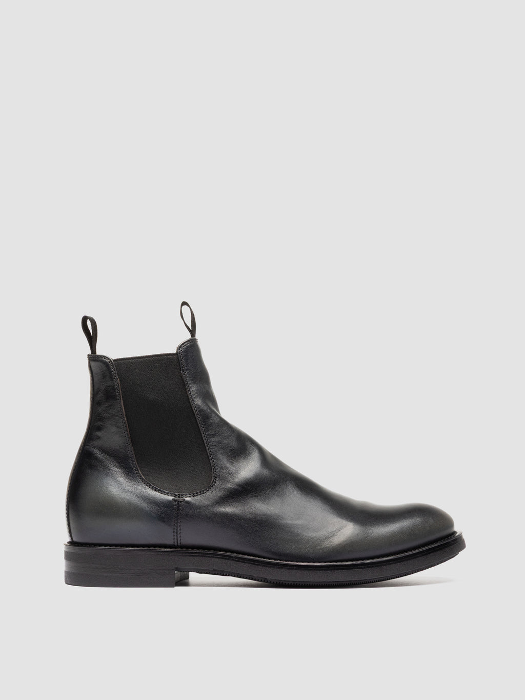 ACADEMIA 002 - Stivaletti Chelsea in Pelle Nera - image 1,side view