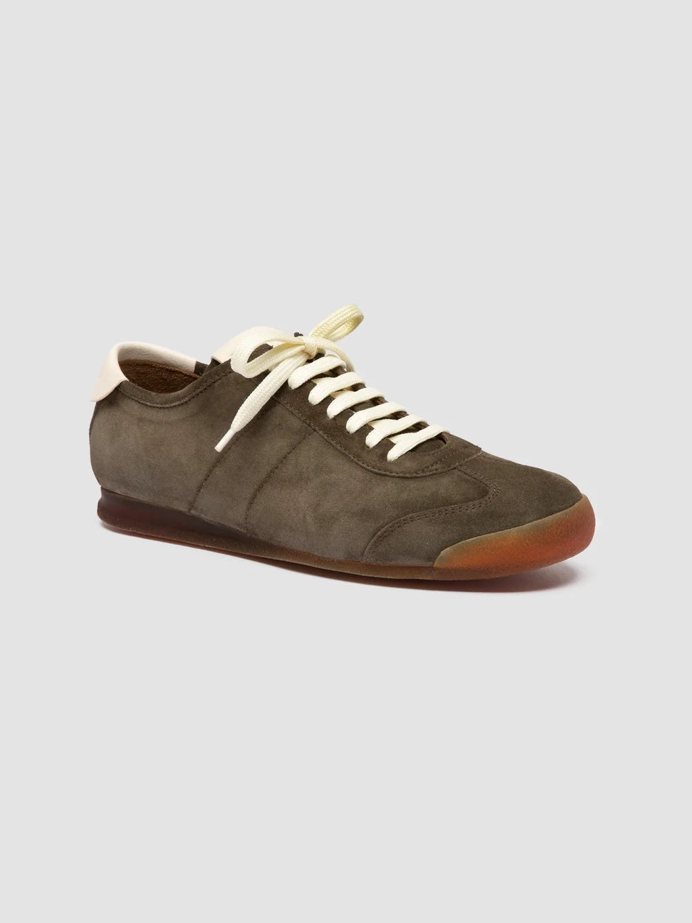 HAZEL 001 - Sneaker Basse in Pelle Scamosciata Verde - image 3,side view
