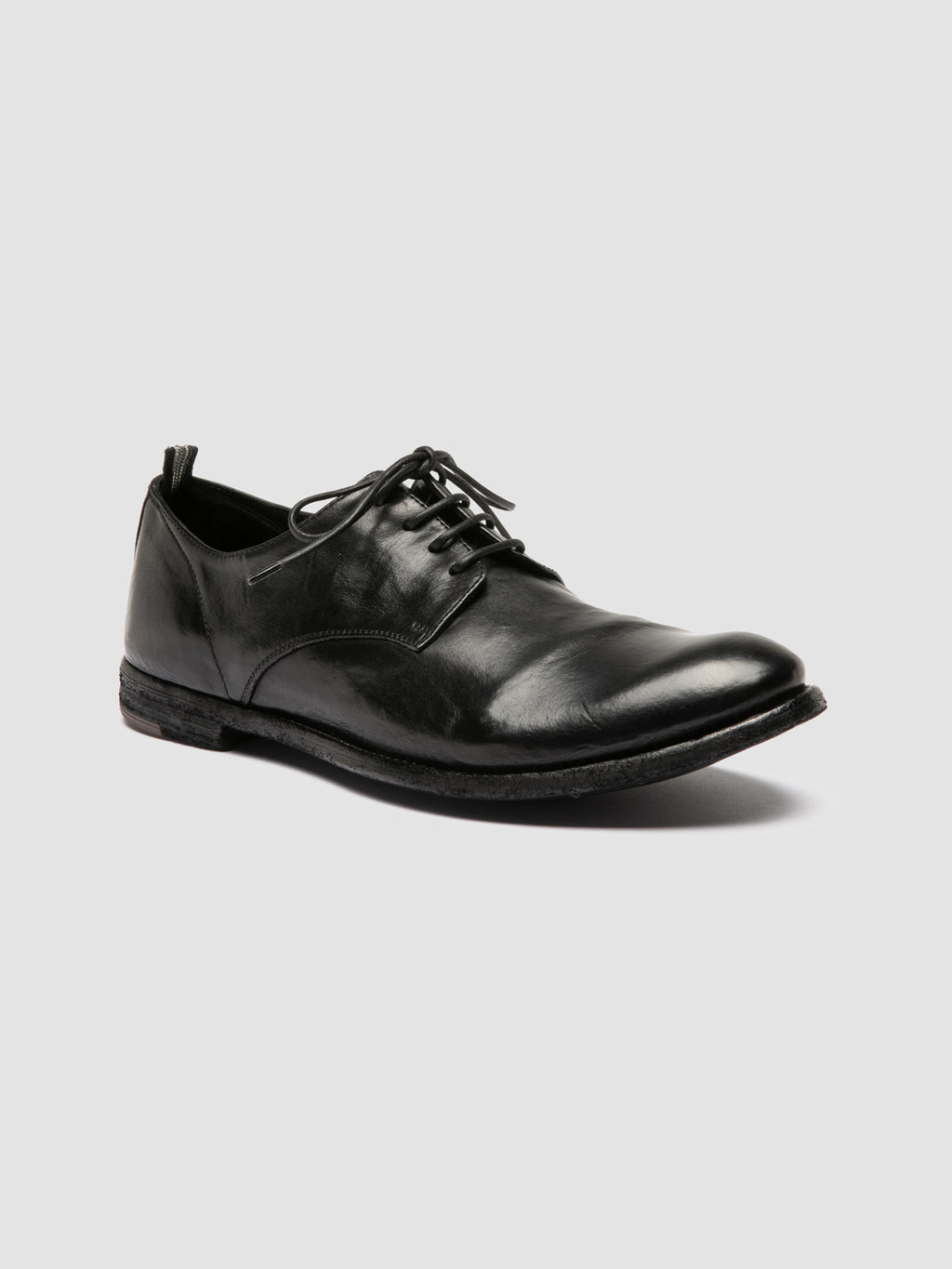 ARCHIVE 515 - Derby in Pelle Nera