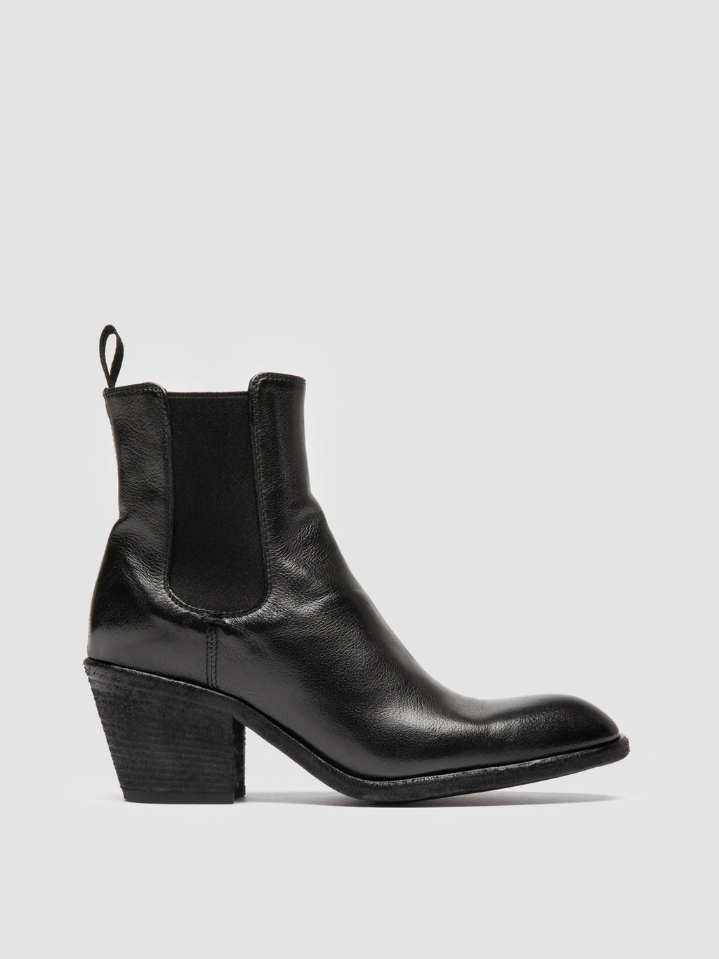SYDNE 001 - Black Leather Chelsea Boots