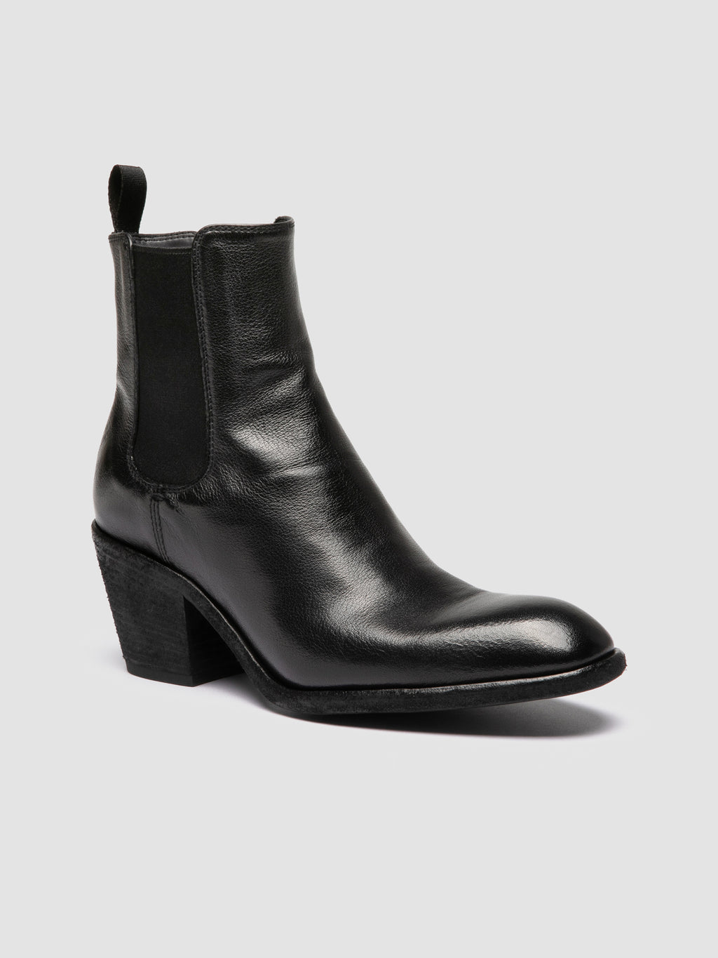 SYDNE 001 - Black Leather Chelsea Boots