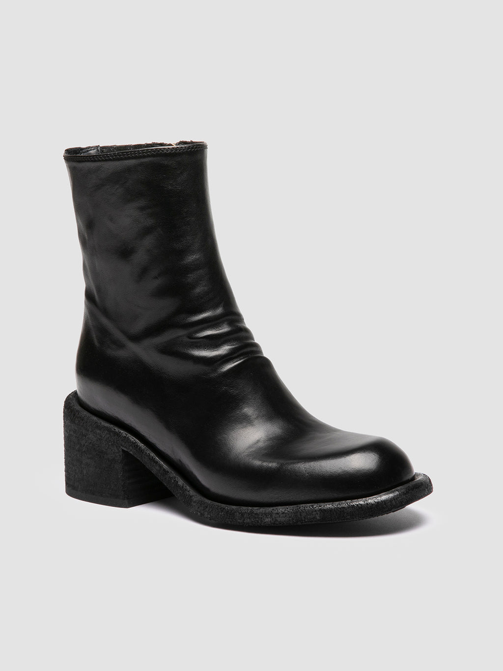 WILDS 004 - Black Leather Zipped Boots