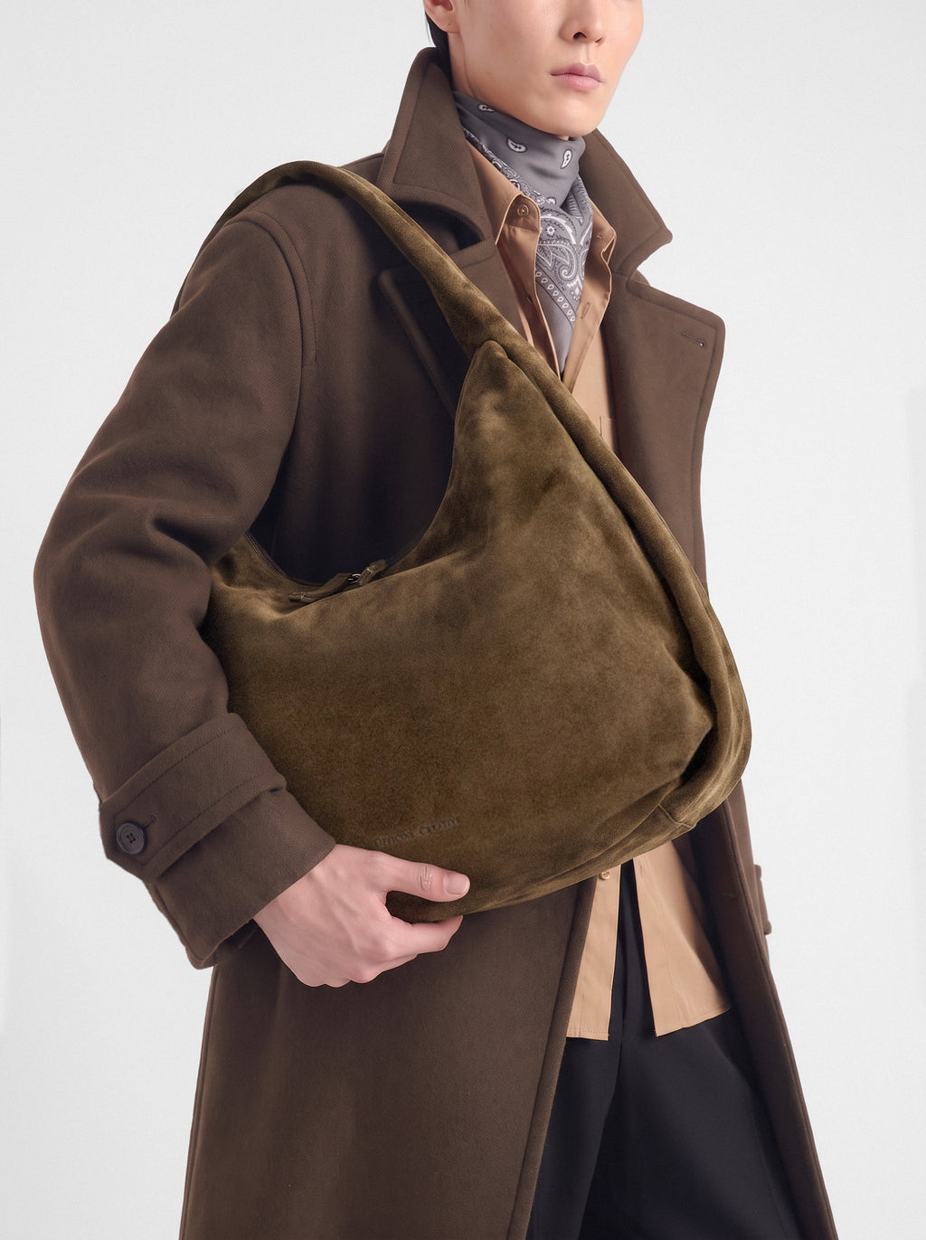 BOLINA 048 - Borsa a Tracolla in Pelle Scamosciata Marrone - image 2,side view