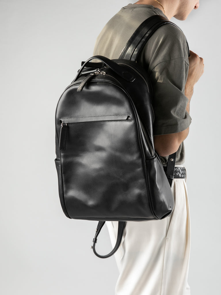 QUENTIN 012 - Black Leather Backpack  Officine Creative - 6